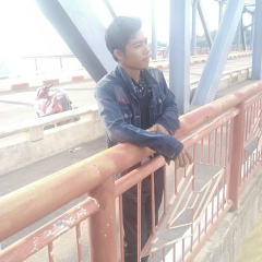 မင္း သုတ, 08.08.1998