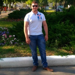 Олег Хромяк