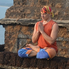 Константин Харьковский, Санкт-Петербург