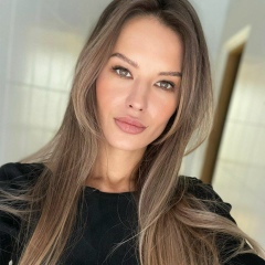 Julie Gorlova, 03.05, Москва