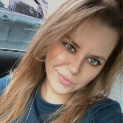 Юлечка Шенфельдт, 14.05.1989