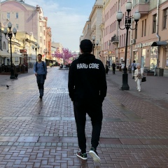 Amir U, Астана