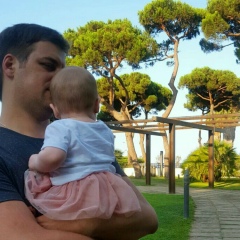 Митя Угаров, Москва