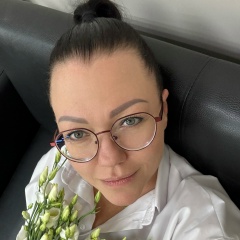 Елена Корнева, 01.04.1981, Санкт-Петербург