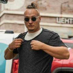 Макс Поздняков, Москва