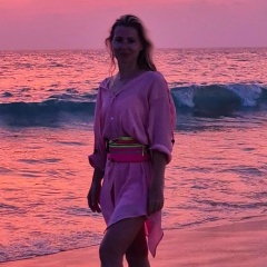 Наташа Наташина, Санкт-Петербург