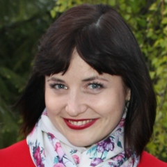 Анюта Карась, Вишнов