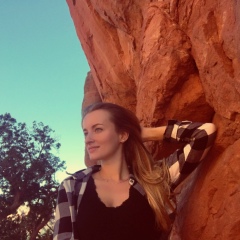 Оля Карпенко, 06.02, Киев