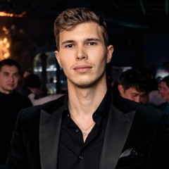 Стас Кабацкий, Тараз