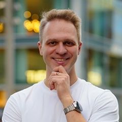 Дмитрий Захаров, 15.09, Москва