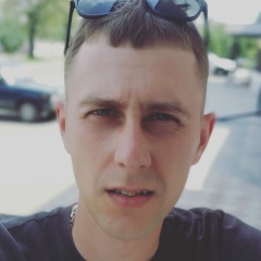 Виталик Безкоровайный, 13.12.1990, Москва