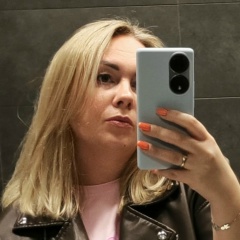 Алёна Иванова