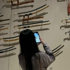 Zarina Dzabajeva, Praha