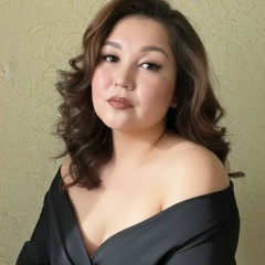 Rasina Asambaeva, Ясный