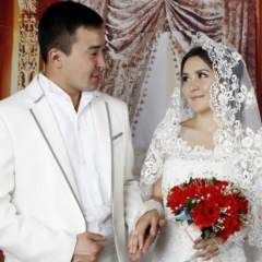 Аконя Байболаева, Алматы