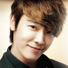 Донхэ Ли, 15.10.1986, Seoul