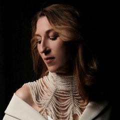 Елена Мельникова, Санкт-Петербург