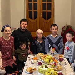 Женис Жузбаев, Шымкент