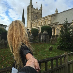 Viktoriya Gladkova, London