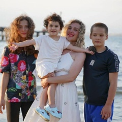 Елена Канцлер