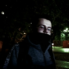 Алексей Холостов