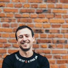 Константин Гусин