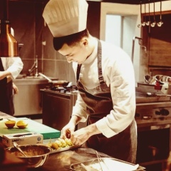 Абдурахман Виноградов, 30.06.1995, Алматы