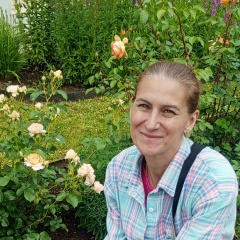 Лена Михайлова, Санкт-Петербург