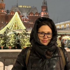 Юлия Ежова, Санкт-Петербург