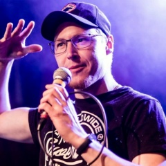 Влад Иванов, Екатеринбург