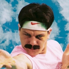 Саша Сахарок, Москва