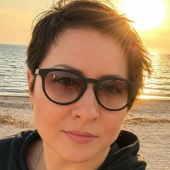 Анна Дмитриева, Волжский