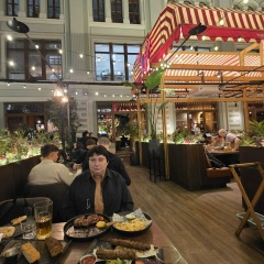 Валерия Айвазова, Москва