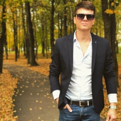 Денис Власов