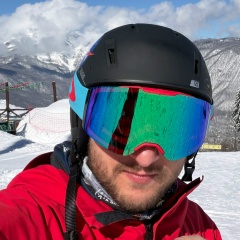 Антон Иванов, Москва