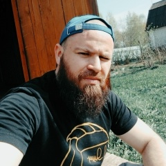 Павел Звездарёв