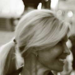 Аня Устинова, Санкт-Петербург