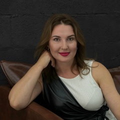 Евгения Леонова