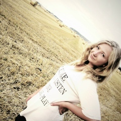 Ekaterina Rainer, 31.10.1993, Чернигов