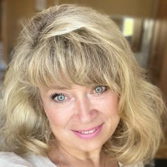 Лариса Зверева, Москва