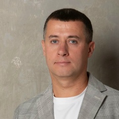 Максим Поцелуев