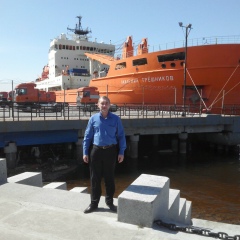 Анзор Хубиев, 02.01.1973, Сургут