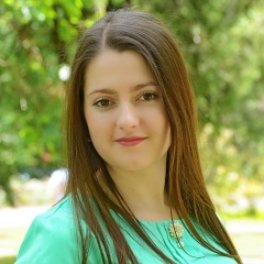 Ольга Гарнец, Азов