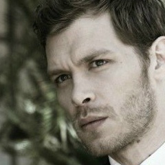 Joseph Morgan, 16.05.1981