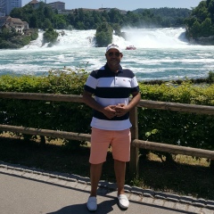 Алекс Гомаа, Москва