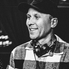 Slavaka Azallie, 07.10.1984