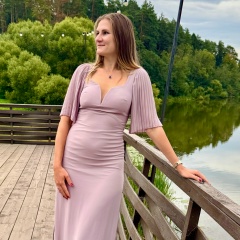 Анна Анна, Москва