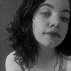 Laura Carvalho, 25.04.1999