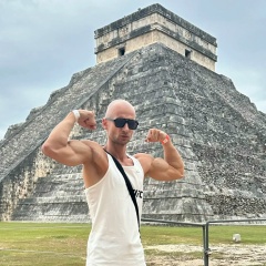 Степан Утешев