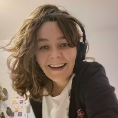 Ксения Евстигнеева, Москва